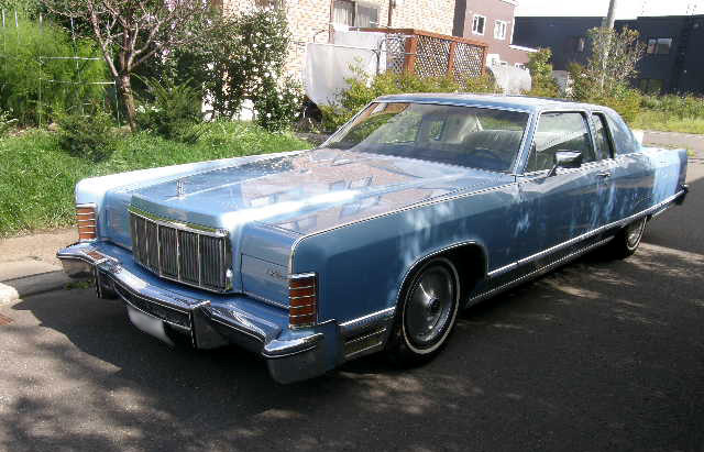 LINCOLN TOWN COUPE